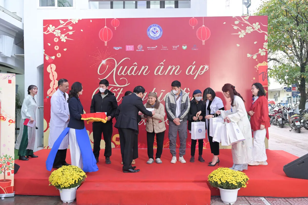Eurostore và Bệnh viện Phụ Sản Trung ương: Hành trình đồng hành trọn vẹn tại "Phiên chợ 0 đồng" 1 SUP 8552 Bệnh viện