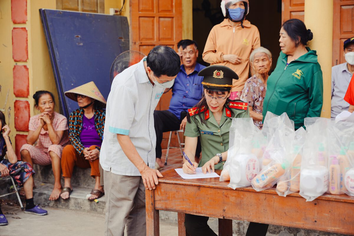 EuroStore đồng hành cùng người dân Thái Nguyên vượt qua khó khăn sau lũ 6 DSC07598 Thái Nguyên