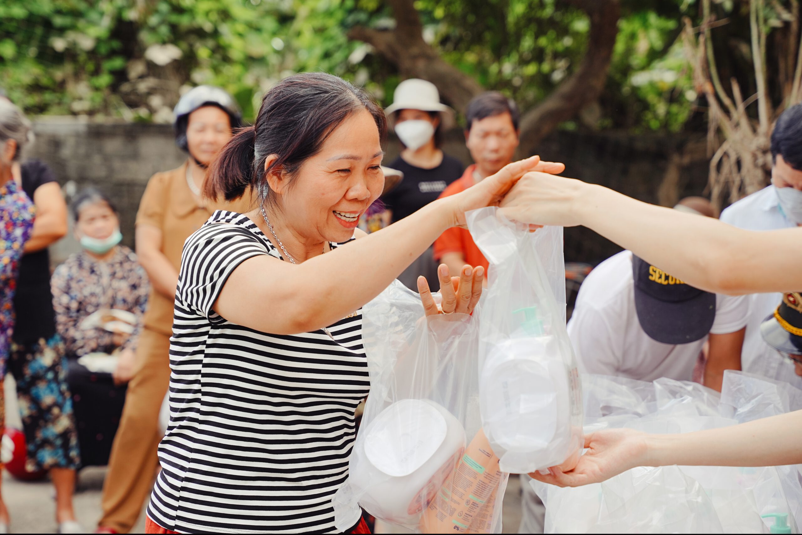 Eurostore, Bimunica & ETU đồng hành cùng đồng bào Thái Nguyên, Bắc Ninh, Lạng Sơn, Cao Bằng vững vàng hậu lũ 6 DSC07628 scaled Đồng hành